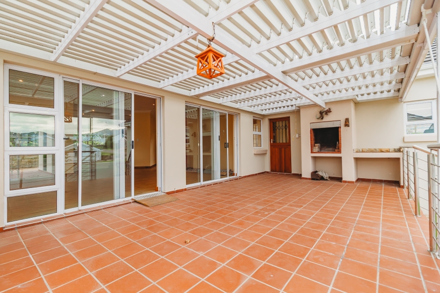 2 Bedroom Property for Sale in Groenkloof Retirement Village Western Cape